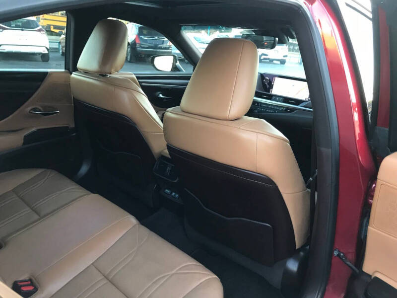 2019 Lexus ES 350 Luxury