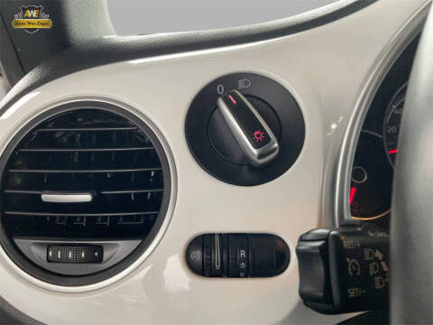 2019 Volkswagen Beetle Convertible 2.0T S