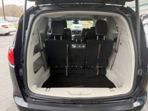 2018 Chrysler Pacifica Touring L Plus