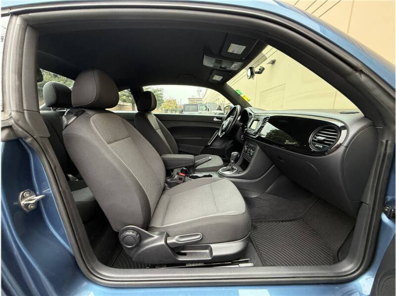 2019 Volkswagen Beetle