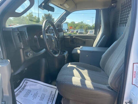 2021 Chevrolet Express 2500