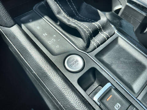 2023 Volkswagen Atlas SE