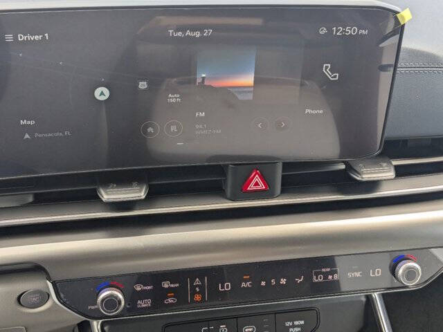 2025 Kia Carnival SX