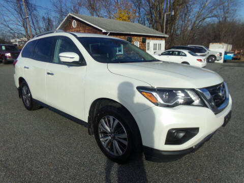 2017 Nissan Pathfinder SL