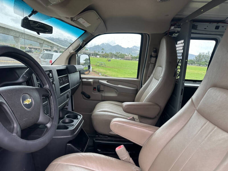2012 Chevrolet Express Cargo Work Van - Photo 16