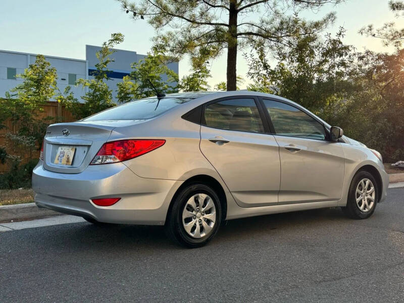 2013 Hyundai Accent GLS