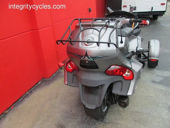 2013 Can-Am Spyder® RT SE5