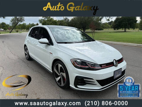2019 Volkswagen Golf GTI SE