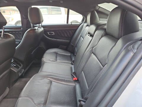 2018 Ford Taurus Limited