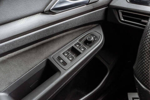 2023 Volkswagen Golf GTI Autobahn
