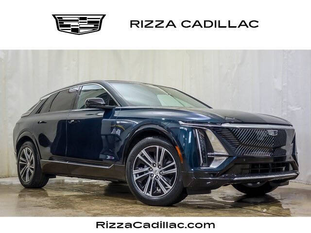 2025 Cadillac LYRIQ Luxury 2's photo
