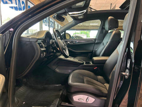 2017 Porsche Macan S