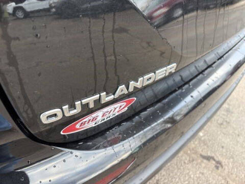 2022 Mitsubishi Outlander SEL