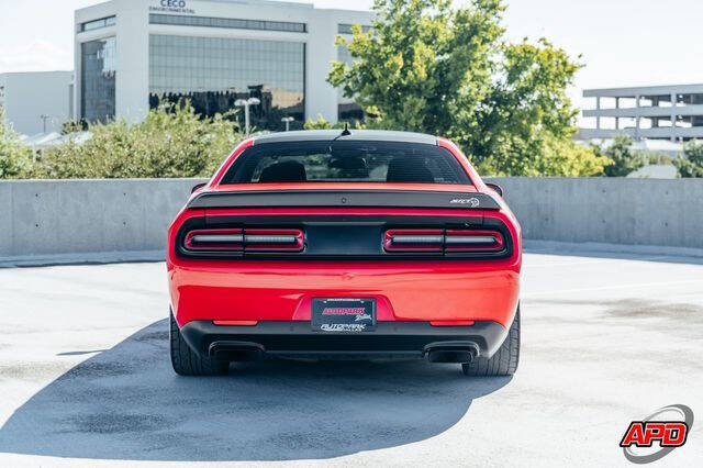 2016 Dodge Challenger SRT Hellcat