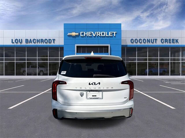 2023 Kia Telluride LX