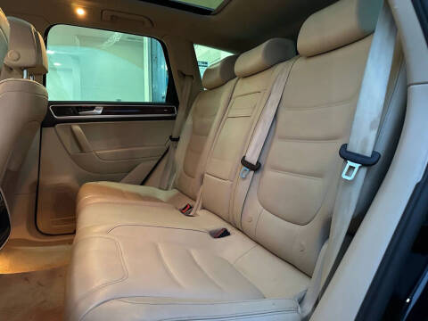 2012 Volkswagen Touareg