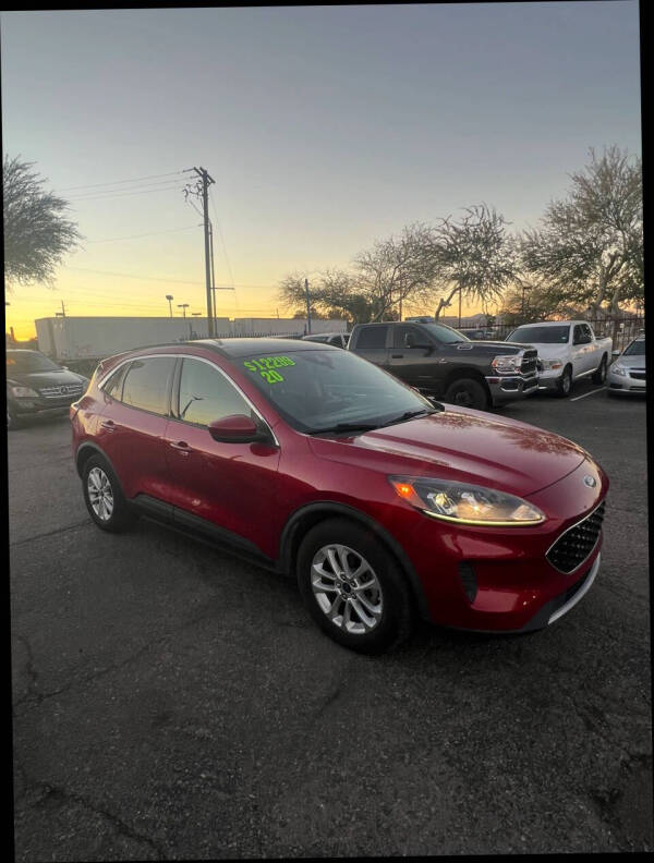 2020 Ford Escape SE