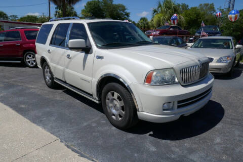 2005 Lincoln Navigator for sale at J Linn Motors in Clearwater FL