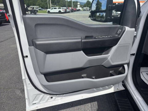 2025 Ford F-350 Super Duty XL