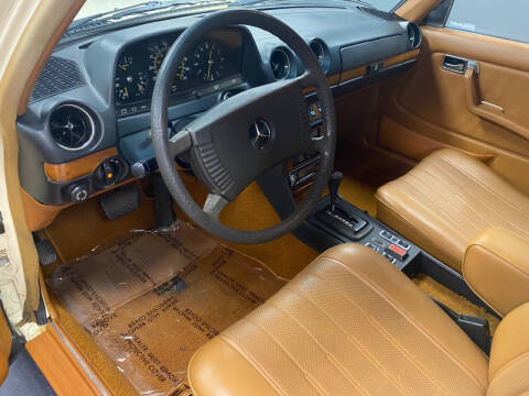 1979 Mercedes-Benz 300-Class