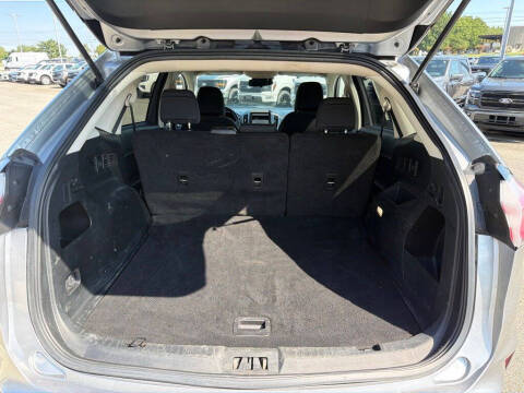 2023 Ford Edge SE