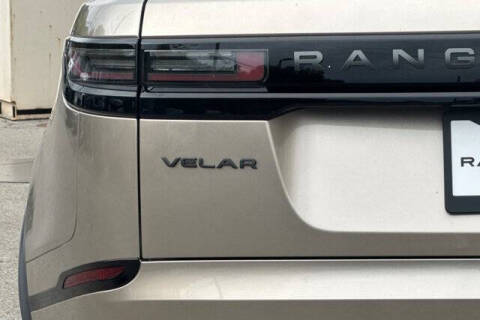 2026 Land Rover Range Rover Velar P250 Dynamic SE