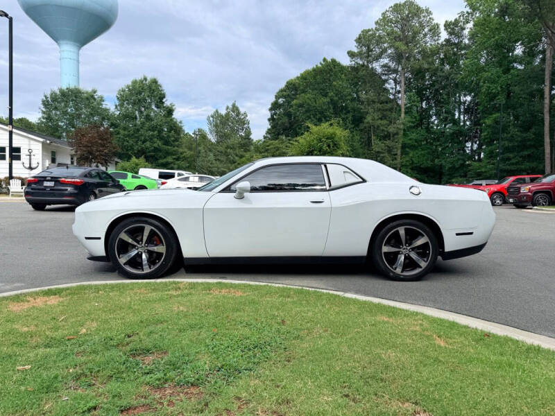 2017 Dodge Challenger SXT