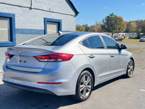 2017 Hyundai Elantra