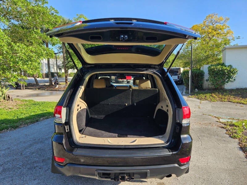 2014 Jeep Grand Cherokee Laredo E