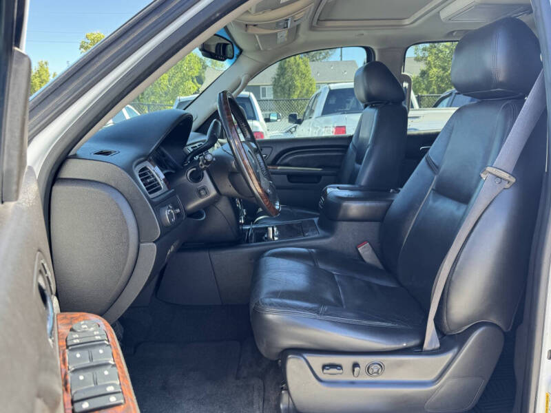 2012 GMC Yukon Denali