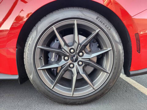 2024 Ford Mustang Dark Horse