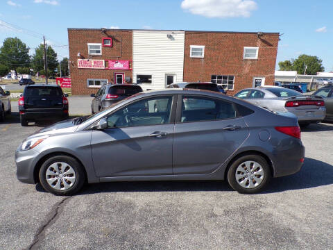 2017 Hyundai Accent SE