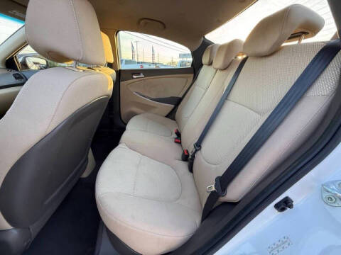 2014 Hyundai Accent GLS