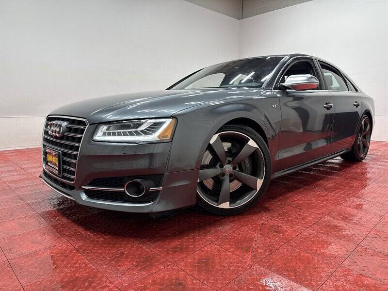 2015 Audi S8 4.0T quattro