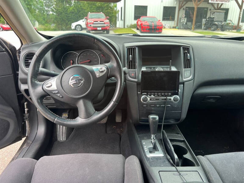 2014 Nissan Maxima