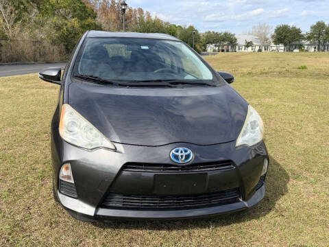 2013 Toyota Prius c Three