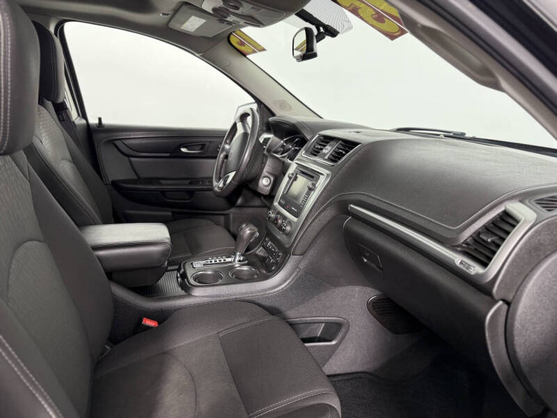 2015 GMC Acadia SLE-2