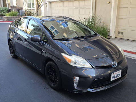 2013 Toyota Prius Three