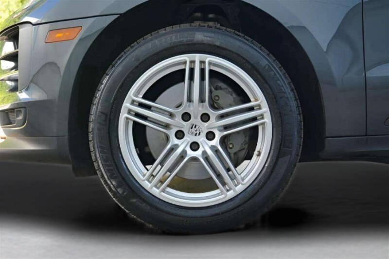 2021 Porsche Macan S