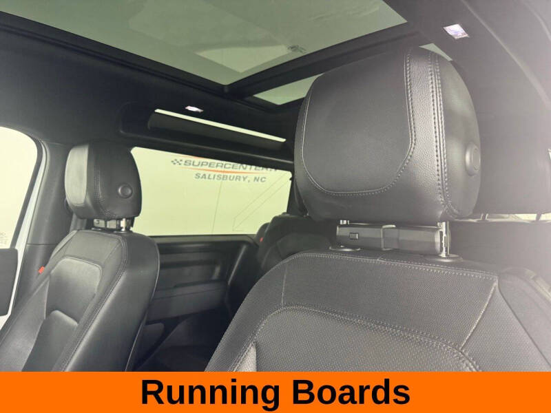 2023 Land Rover Defender 90 X-Dynamic SE