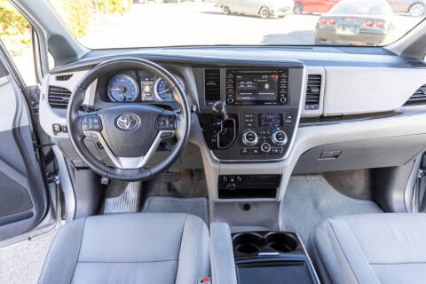 2018 Toyota Sienna