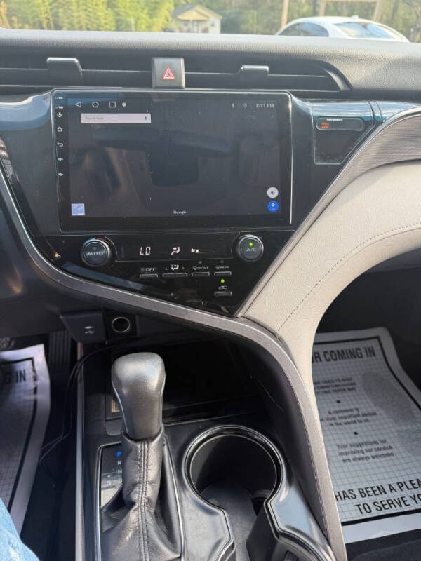 2019 Toyota Camry SE