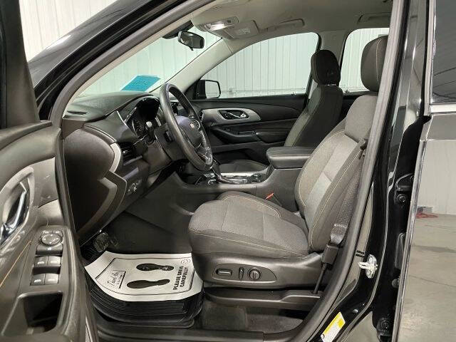 2018 Chevrolet Traverse LT Cloth