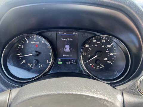 2018 Nissan Rogue SV