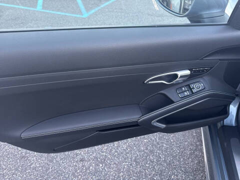 2025 Porsche 718 Boxster