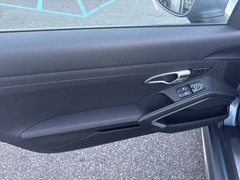 2025 Porsche 718 Boxster