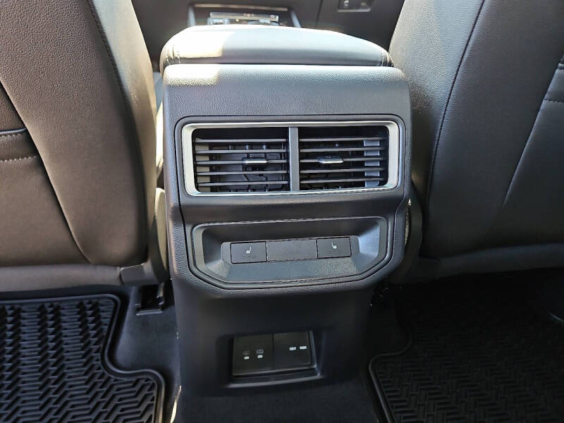 2026 Volkswagen Atlas Cross Sport SEL R-Line Black 4Motion