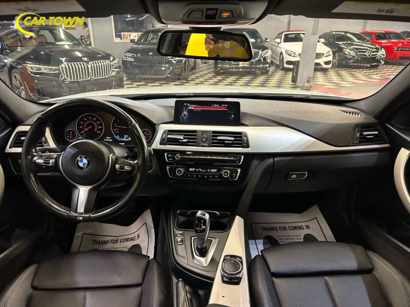 2016 BMW 3 Series 320i