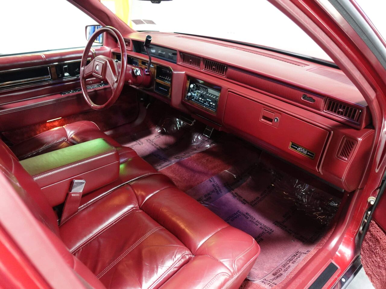 1989 Cadillac DeVille 28