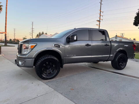 2017 Nissan Titan PRO-4X
